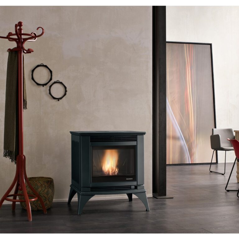 Stufa a pellet salvaspazio 9,2 kW PALAZZETTI modello CESARE II