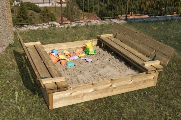 Sabbiera in legno LOSA modello SABBIER. SMART 112x112 cm