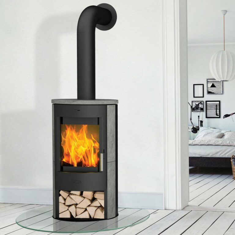 LOWENBERG wood-burning stove model ANKE soapstone 8.4 kW