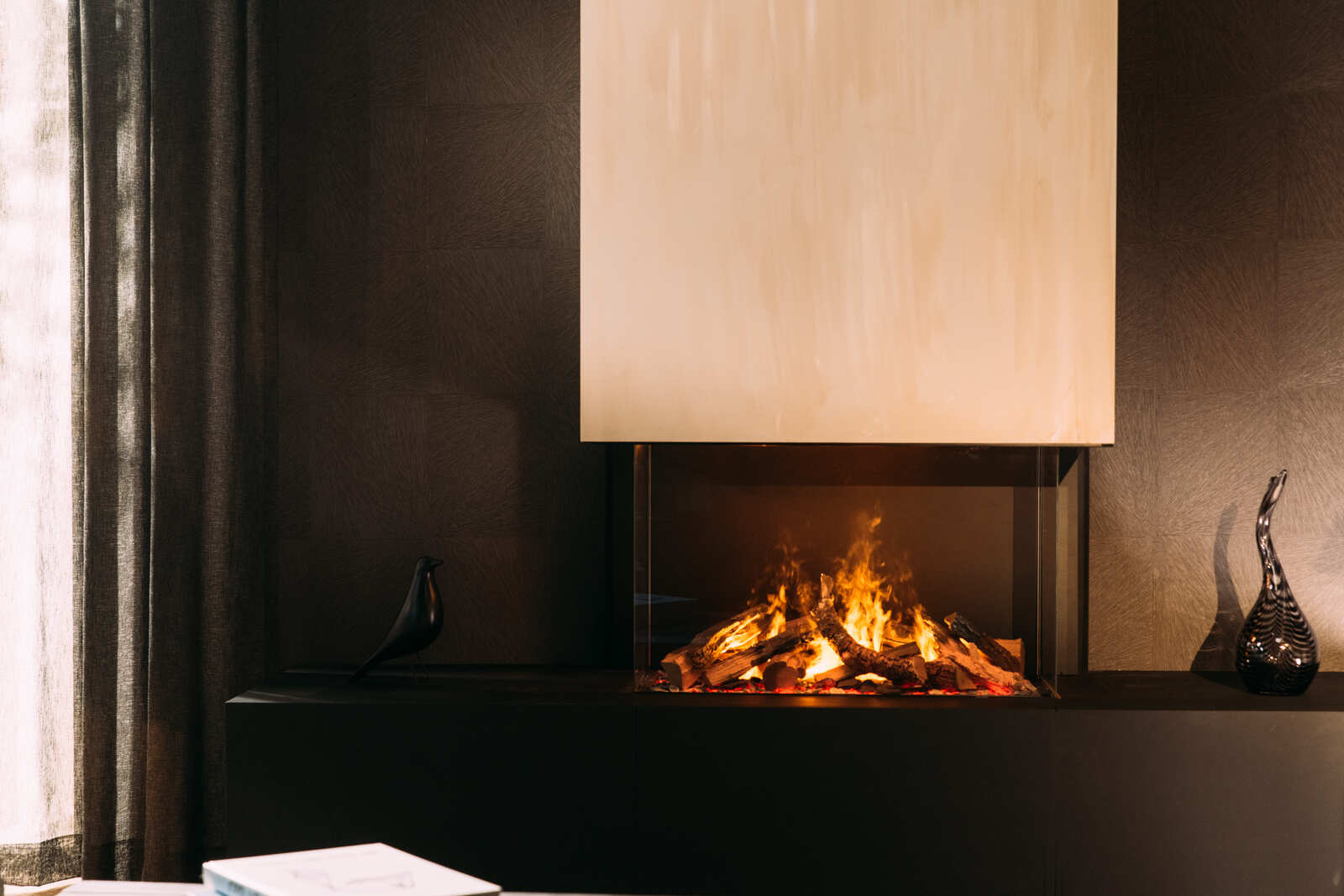 Caminetto elettrico MAISON FIRE modello ELECHARME TRIFACCIALE 800-500 - immagine 4