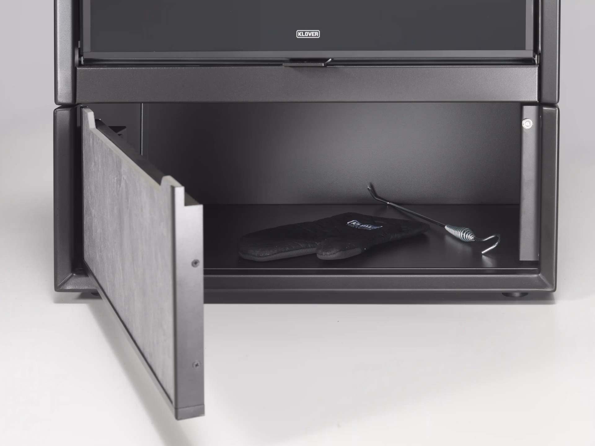 KLOVER wood-burning stove with oven model KUOKI - Image 3