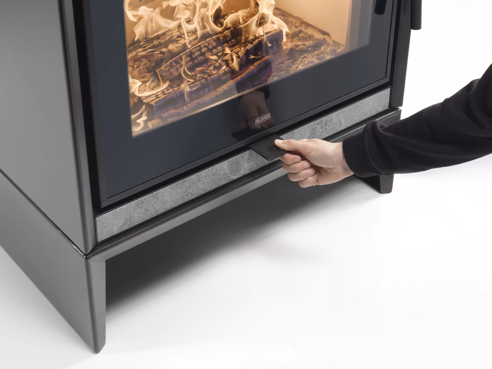 Stufa a legna KLOVER modello VENUS 90 CLASSIC 9,2 kW - immagine 2