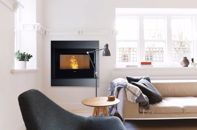 Inserto camino a pellet KLOVER modello WAVE 11 11 kW - immagine 3
