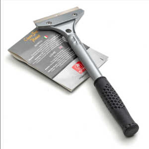 PLANET scraper with smooth blade