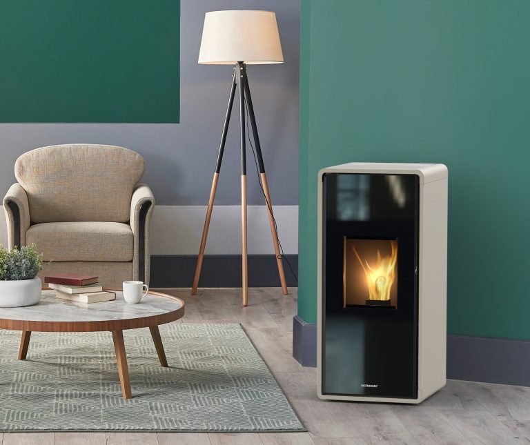 Stufa a pellet ventilata SCHUSTER UNICAL modello OLLA AU 7-9