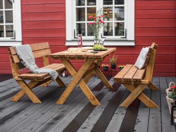 Set tavolo e panche in legno LOSA modello ATENE 149x75x89 cm