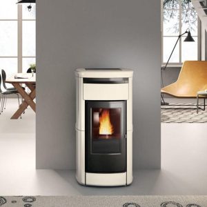 Termostufa a pellet EDILKAMIN modello KIRA 2 H 22 UP CERAMICA PERGAMENA