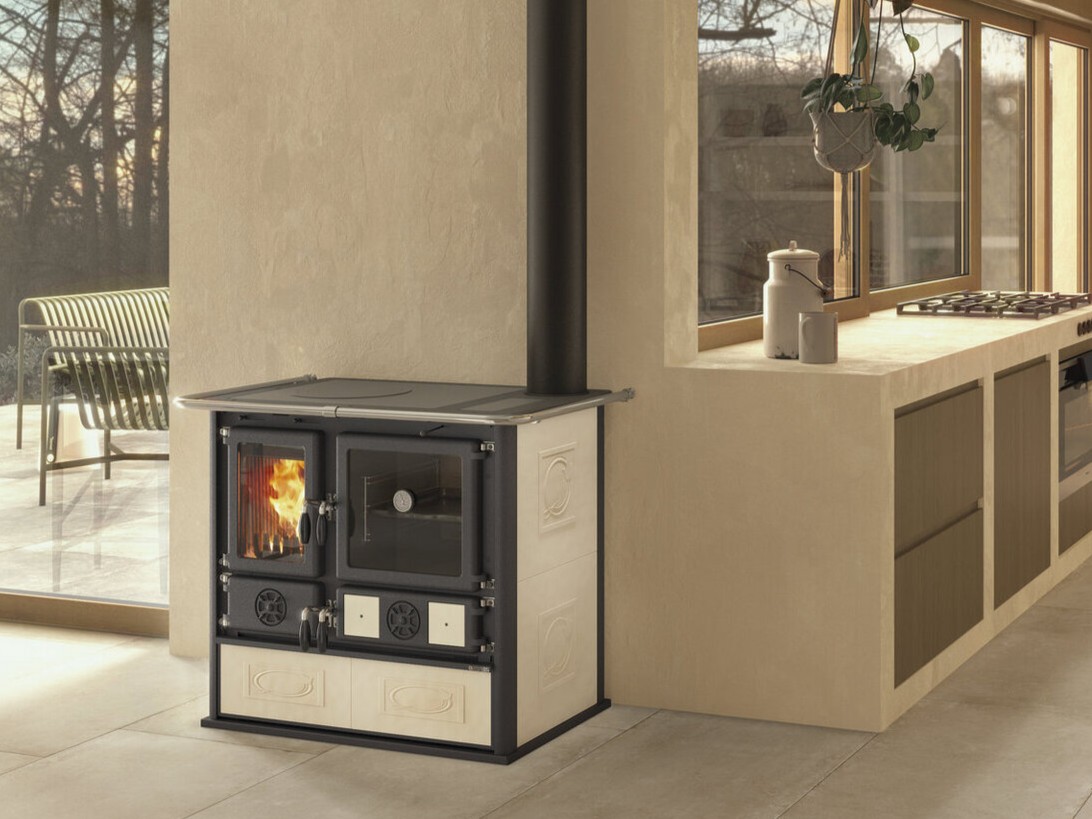 Cucina a legna NORDICA modello ROSA VST.16 8.8 kW - immagine 2