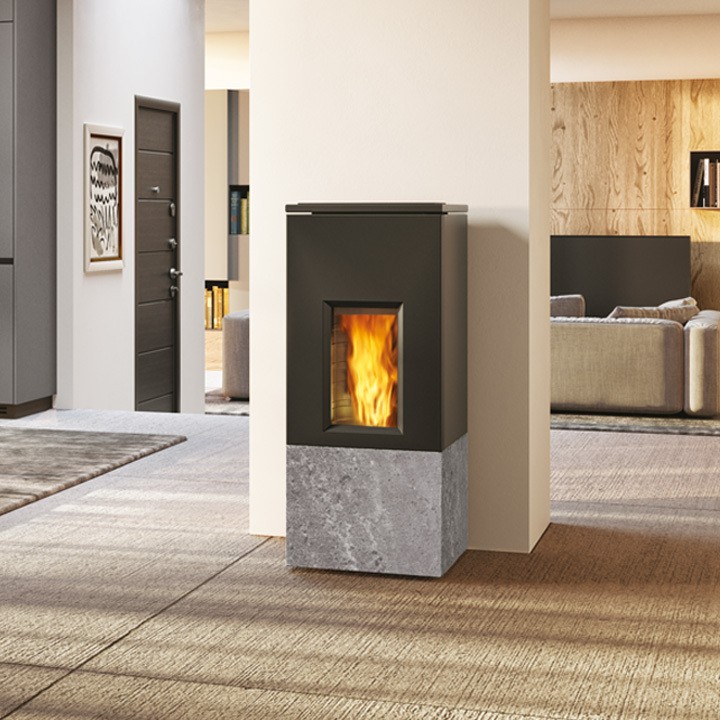 Stufa a pellet 5 stelle EDILKAMIN modello RISE 7 - 9+