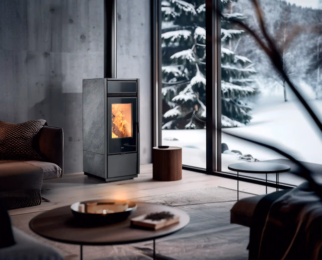Stufa a legna KLOVER modello SWISS 10,2 kW - immagine 4
