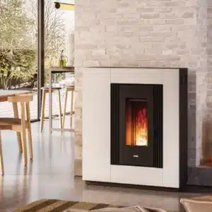 Stufa a pellet CADEL VESTA PLUS 11 AUTOCLEAN e PLUS 11 UP-TWIN AUTOCLEAN