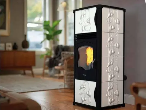 Termostufa a pellet LINCAR modello ANNARITA 3.0 SA e ANNARITA 3.0 SA/SA VT